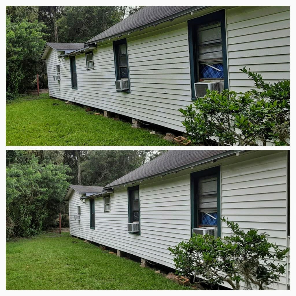 House siding before and after soft wash cleaning